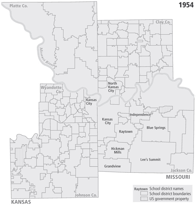 MAP 2.2 Metropolitan Kansas City school district boundaries, 1954