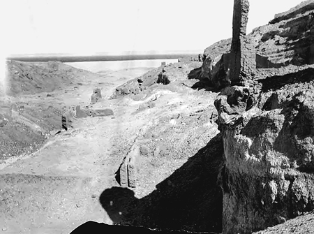Figure 11.1. A photograph of mud-brick buildings of the Monastery of Apa Thomas at Wadi Sarga. The view to the east to wadi shows agricultural fields and the Nile beyond.